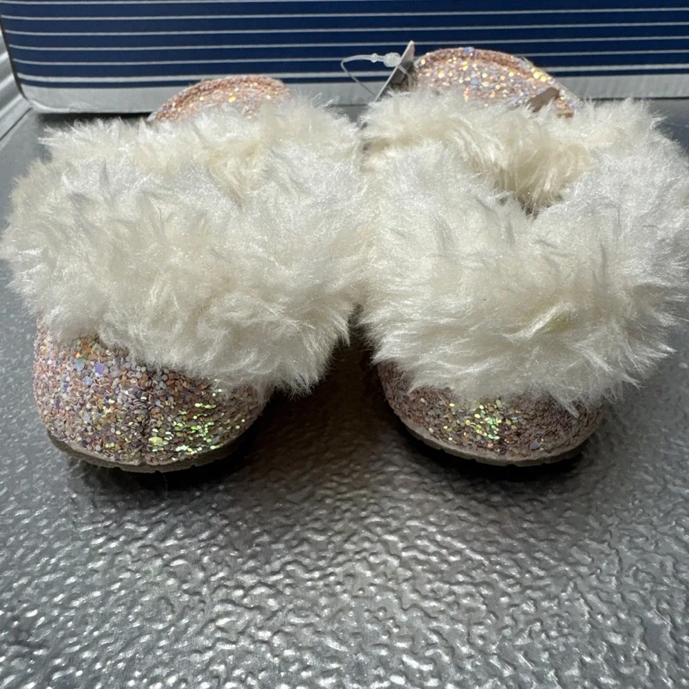 Cat‎ and Jack Moccasins Slippers Slip- On Pink Glitter Medora Size 9 NEW!